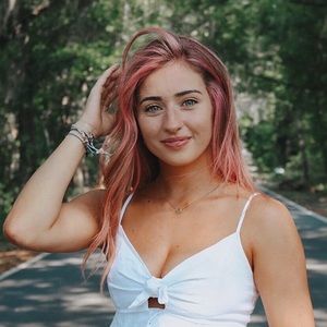 Meet your Posher, Mikayla